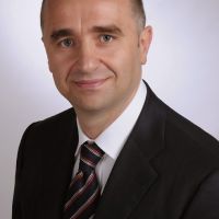 Dr Razvan Stoita